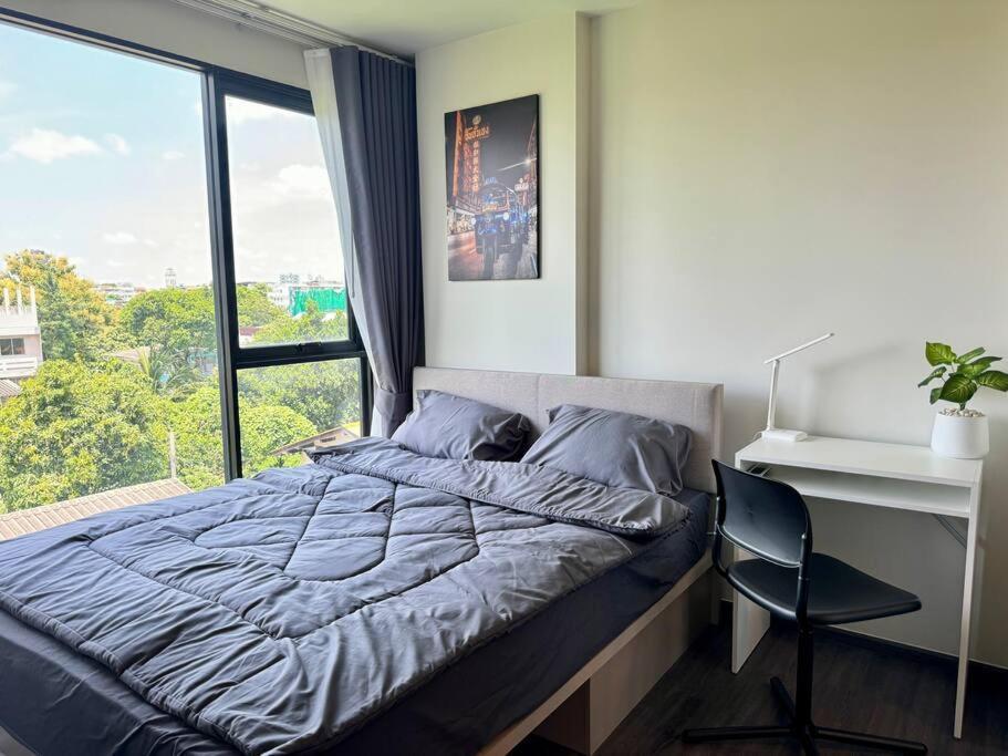 Modern Near Icon Siam & Bts Krung Thonburi Apartment Bangkok